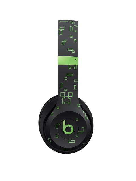 Beats Solo 4 Charged Black